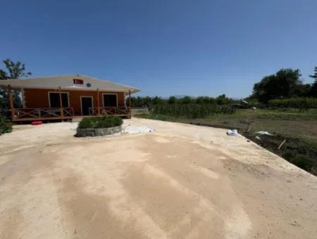 Dalyan Karadağ Mevkiinde 2500M2 Tarla İçerisinde 120M2 Müstakil Ahşap Ev
