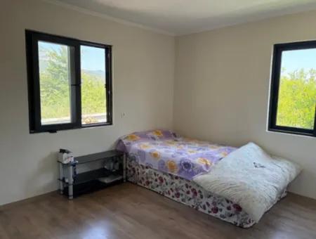 Dalyan Karadağ Mevkiinde 2500M2 Tarla İçerisinde 120M2 Müstakil Ahşap Ev