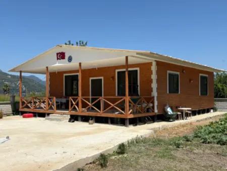 Dalyan Karadağ Mevkiinde 2500M2 Tarla İçerisinde 120M2 Müstakil Ahşap Ev